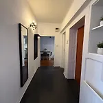Apartment Apartment's