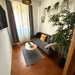 Apartment Apartment's *
