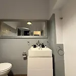 Apartment's *
