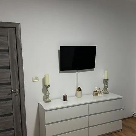 Apartment Apartment's *