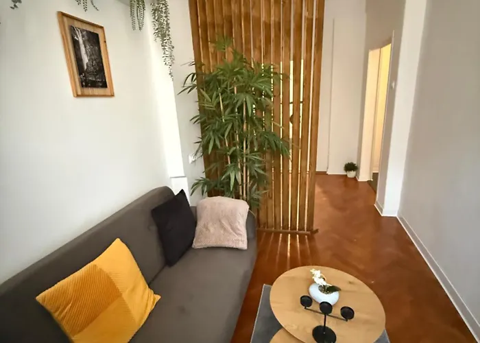 Apartment's * בראשוב